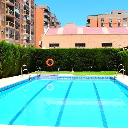 Amplio Y Luminoso Apartamento Cerca Del Centro Y La Playa Con Piscina Y Parking Privado Malaga Zewnętrze zdjęcie