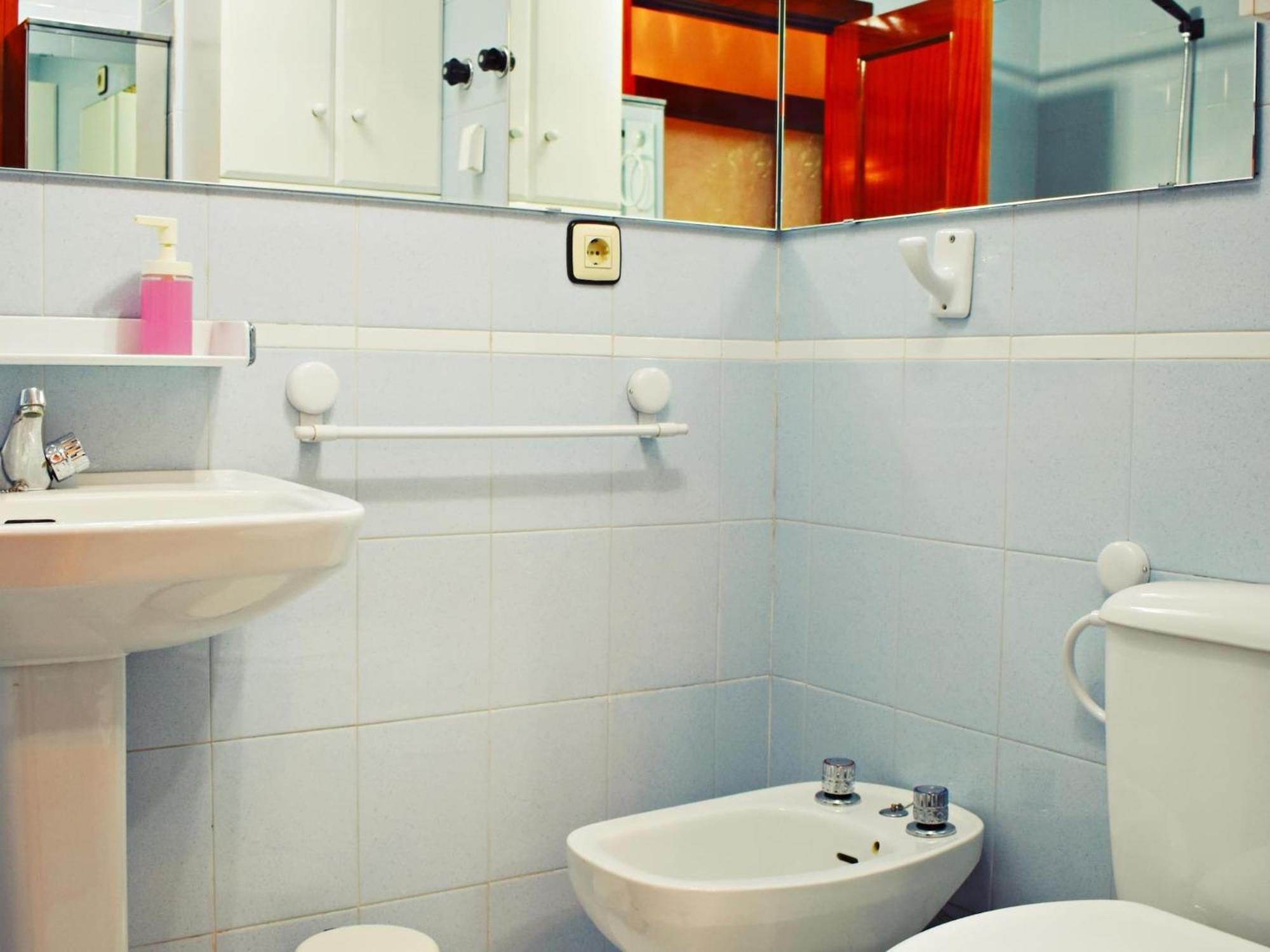 Amplio Y Luminoso Apartamento Cerca Del Centro Y La Playa Con Piscina Y Parking Privado Malaga Zewnętrze zdjęcie