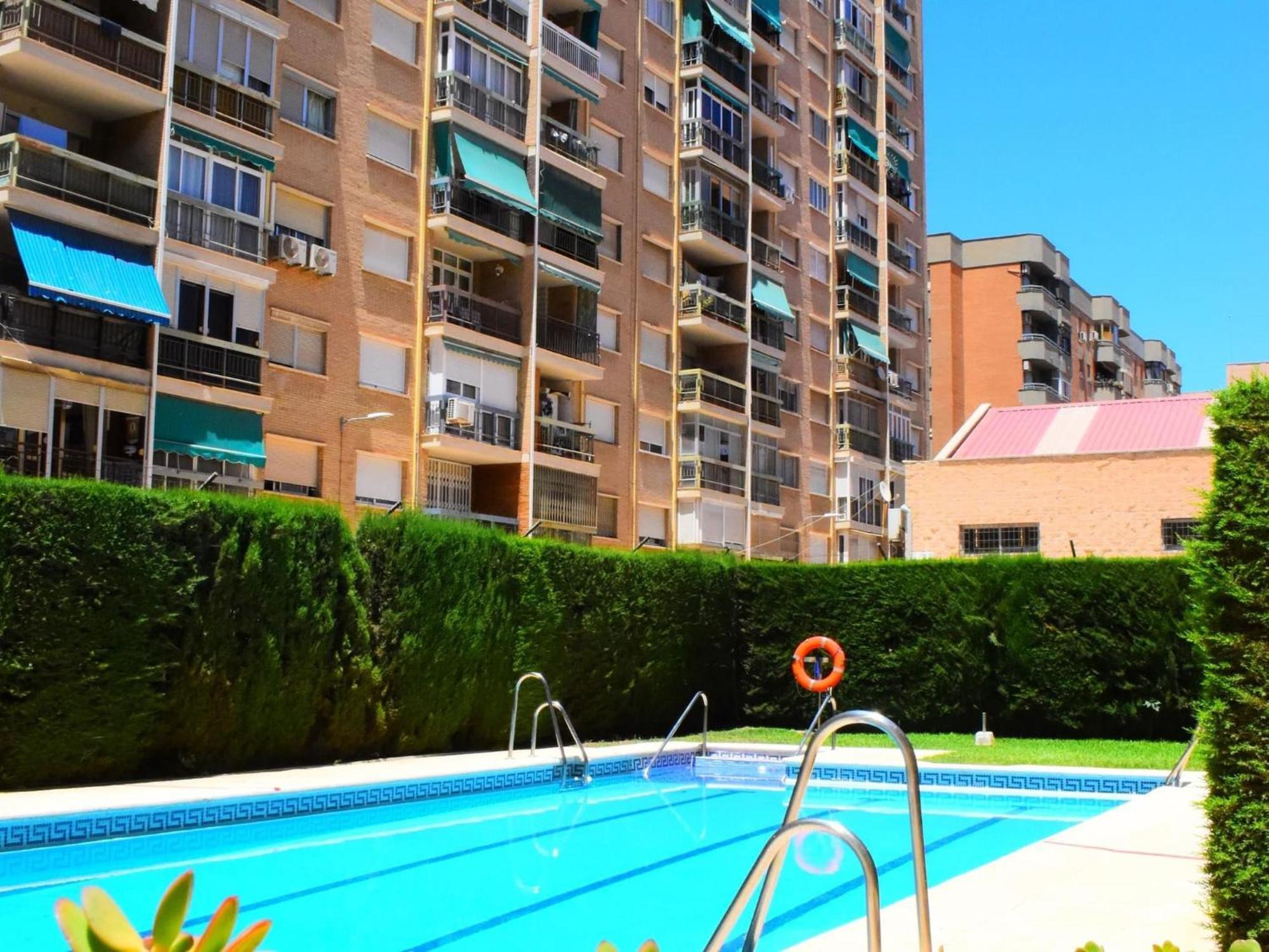 Amplio Y Luminoso Apartamento Cerca Del Centro Y La Playa Con Piscina Y Parking Privado Malaga Zewnętrze zdjęcie